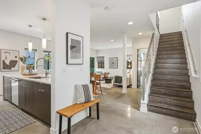 830 B 16th Ave, Seattle, WA 98122 - Photo 3