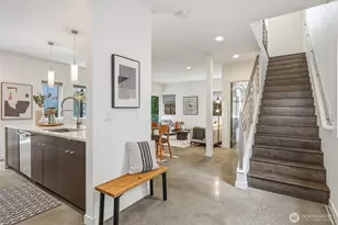 830B 16th Ave, Seattle, WA 98122 - Photo 3