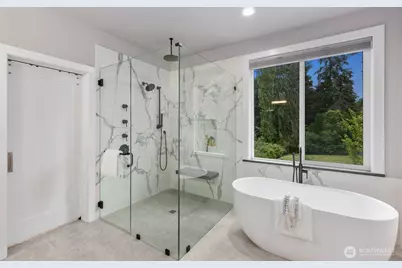22005 4th Avenue W, Bothell, WA 98021 - Photo 29