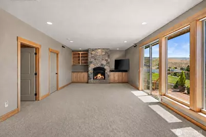 101 Mountain Brook Lane E, Wenatchee, WA 98801 - Photo 17