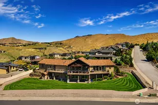 101 Mountain Brook Ln E, Wenatchee, WA 98801 - Photo 1