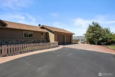 101 Mountain Brook Lane E, Wenatchee, WA 98801 - Photo 37