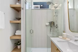2328 A Franklin Ave E, Seattle, WA 98102 - Photo 9