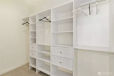 2328 A Franklin Avenue E, Seattle, WA 98102 - Photo 37