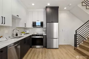 2328 B Franklin Ave E, Seattle, WA 98102 - Photo 15