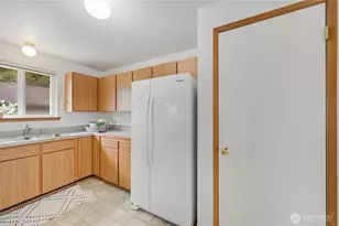 2515 Sherman St, Port Townsend, WA 98368 - Photo 13