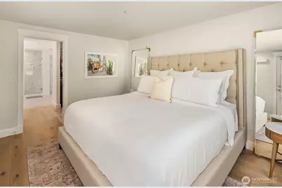 2334 Thorndyke Avenue W #301, Seattle, WA 98199 - Photo 23