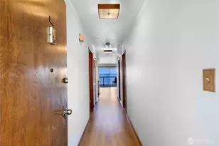 415 N State St, Bellingham, WA 98225 - Photo 3