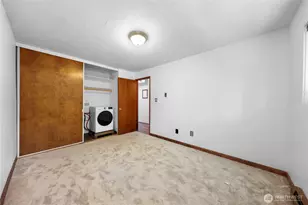 415 N State St, Bellingham, WA 98225 - Photo 5