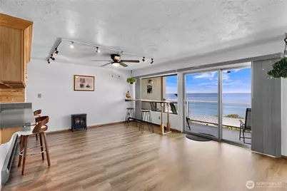 415 N State Street #406, Bellingham, WA 98225 - Photo 9
