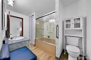 415 N State St, Bellingham, WA 98225 - Photo 29
