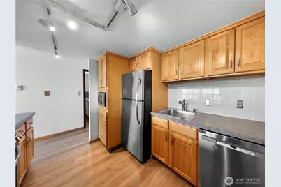 415 N State Street #406, Bellingham, WA 98225 - Photo 23