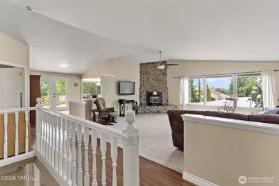 1300 Meadowlark Lane, Zillah, WA 98953 - Photo 5