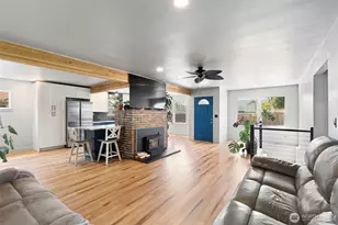 307 4th St, Steilacoom, WA 98388 - Photo 7
