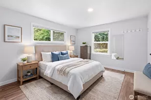 11331 E Riverside Dr, Bothell, WA 98011 - Photo 13