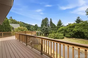11331 E Riverside Dr, Bothell, WA 98011 - Photo 39