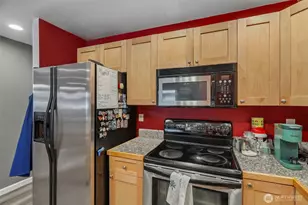 12037 100th Ave NE, Kirkland, WA 98034 - Photo 11