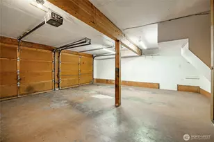 1607 102nd Pl NE, Bellevue, WA 98004 - Photo 35