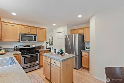 13235 124th Court NE, Kirkland, WA 98034 - Photo 7