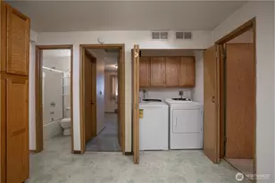 3216 S 15th St, Tacoma, WA 98405 - Photo 15