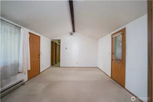 3216 S 15th St, Tacoma, WA 98405 - Photo 17