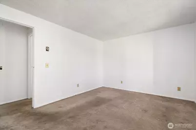 4511 Woodland Circle, Oak Harbor, WA 98277 - Photo 15