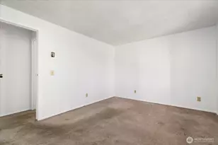 4511 Woodland Cir, Oak Harbor, WA 98277 - Photo 15