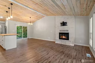 7540 Grahns Ln NE, Bremerton, WA 98311 - Photo 9