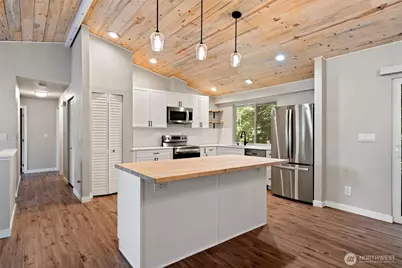 7540 Grahns Lane NE, Bremerton, WA 98311 - Photo 15