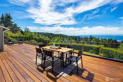 17020 74th Avenue W, Edmonds, WA 98026 - Photo 13