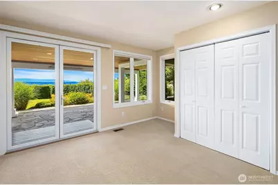 17020 74th Avenue W, Edmonds, WA 98026 - Photo 33