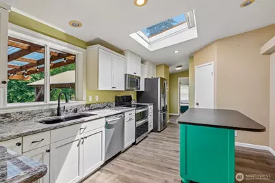 2102 Abernethy Road NE, Olympia, WA 98516 - Photo 5