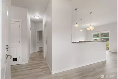676 SW 20th Street #A, Chehalis, WA 98532 - Photo 11