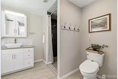 8105 44th Street W, University Place, WA 98466 - Photo 11