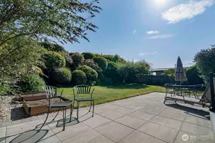 1010 Daley St, Edmonds, WA 98020 - Photo 21