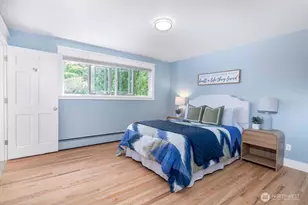 1010 Daley St, Edmonds, WA 98020 - Photo 9