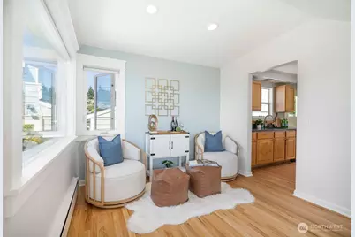 1010 Daley Street, Edmonds, WA 98020 - Photo 5