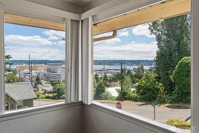 3202 Farragut Street, Bremerton, WA 98312 - Photo 9
