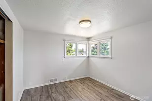 3202 Farragut St, Bremerton, WA 98312 - Photo 11