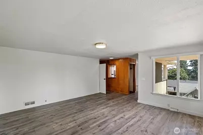 3202 Farragut Street, Bremerton, WA 98312 - Photo 5
