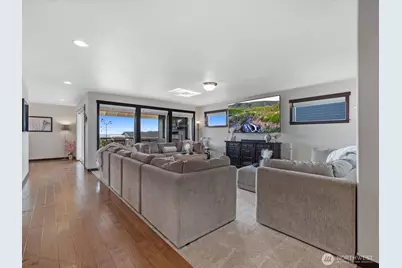 1406 72nd Avenue SE, Lake Stevens, WA 98258 - Photo 5