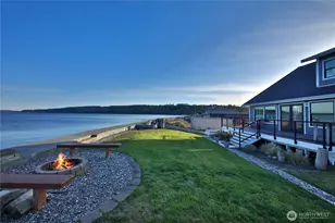 2805 N Bluff Rd, Greenbank, WA 98253 - Photo 3