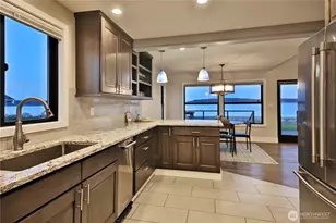 2805 N Bluff Rd, Greenbank, WA 98253 - Photo 13