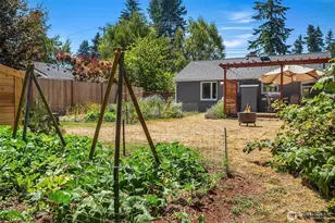23107 52nd Ave W, Mountlake Terrace, WA 98043 - Photo 23