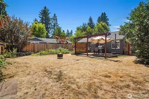 23107 52nd Ave W, Mountlake Terrace, WA 98043 - Photo 21