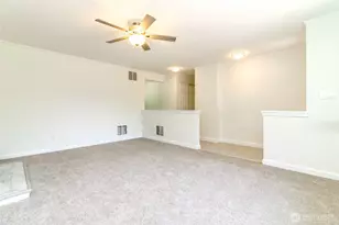 12416 SE 201st Pl, Kent, WA 98031 - Photo 9