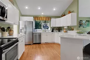 9821 344th St S, Roy, WA 98580 - Photo 13