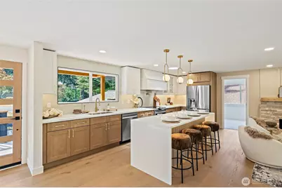 17229 72nd Avenue W, Edmonds, WA 98026 - Photo 3