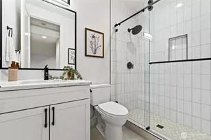 719 95th Ave NE, Bellevue, WA 98004 - Photo 33