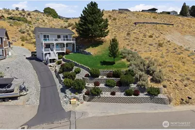 130 Monte Carlo Drive, Chelan, WA 98816 - Photo 3